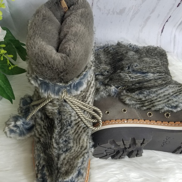 Sam Edelman Winter Faux Fur Boots - Picture 2 of 6